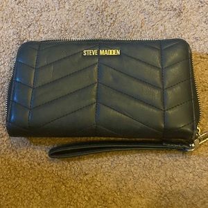 Steve Madden wallet